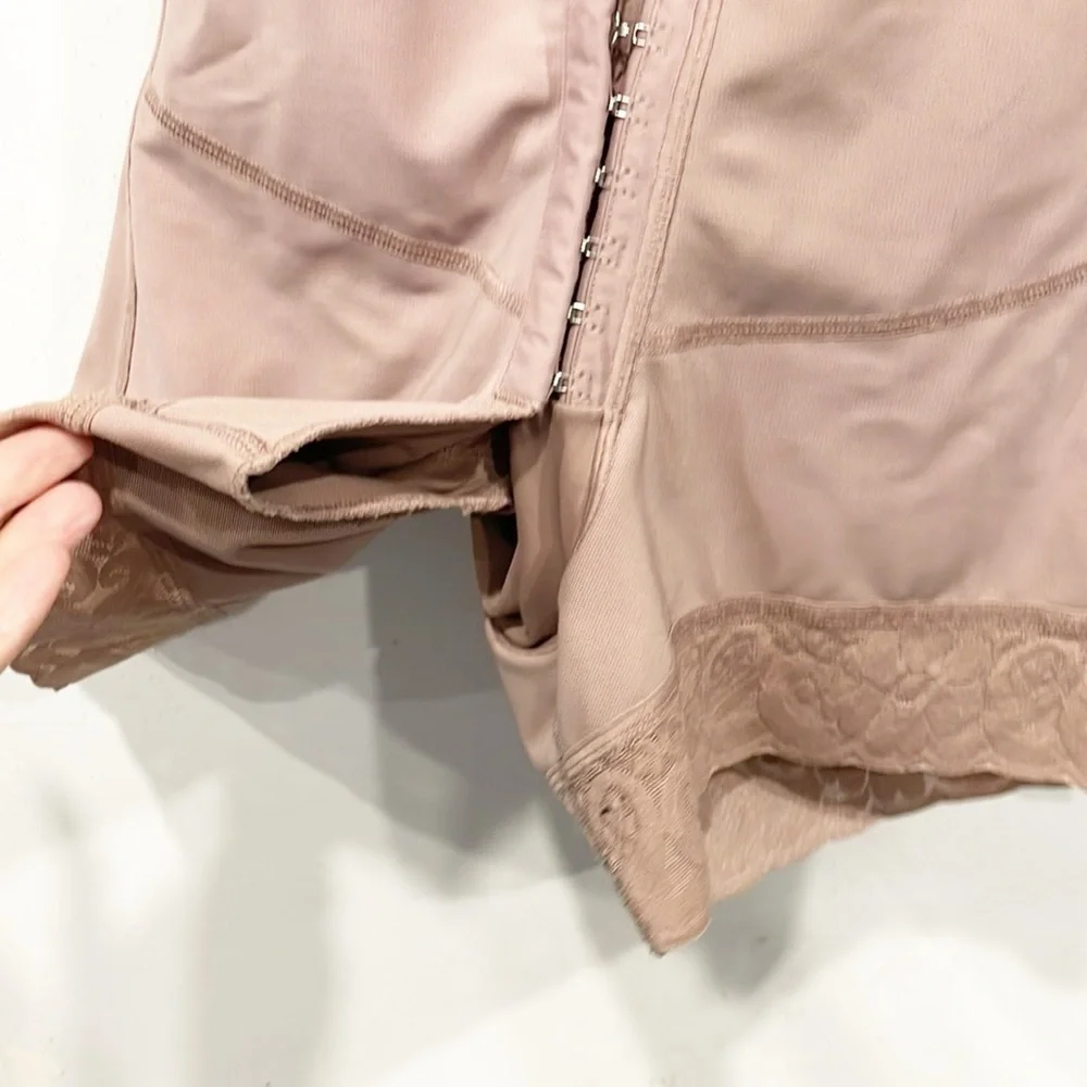 CHAMELA Shapewear Girdle Short Pants XXL Open Crotch Style 01011 Tan Women - Picture 4 of 7